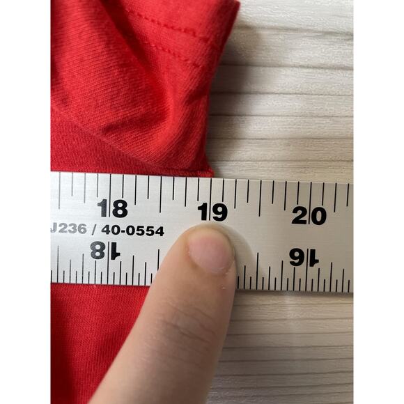 Boston Red Sox Shirt Womens Medium Red MLB Baseball V Neck Graphic Tee Top - Picture 5 of 11